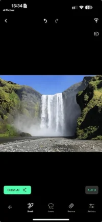 نتیجه حذف افراد در برنامه touchretouch آیفون